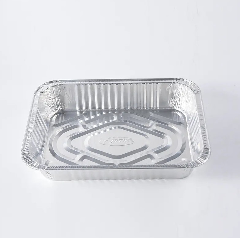 Cum îmbunătățește performanța de izolare termică a containerelor cu folie de aluminiu eficiența depozitării și distribuției alimentelor?